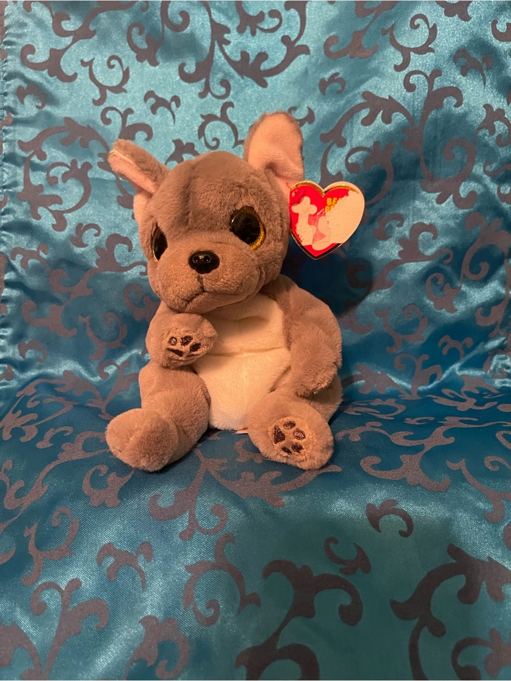 Ty Gray and Cream Kangaroo Beanie Plush with Heart Tag